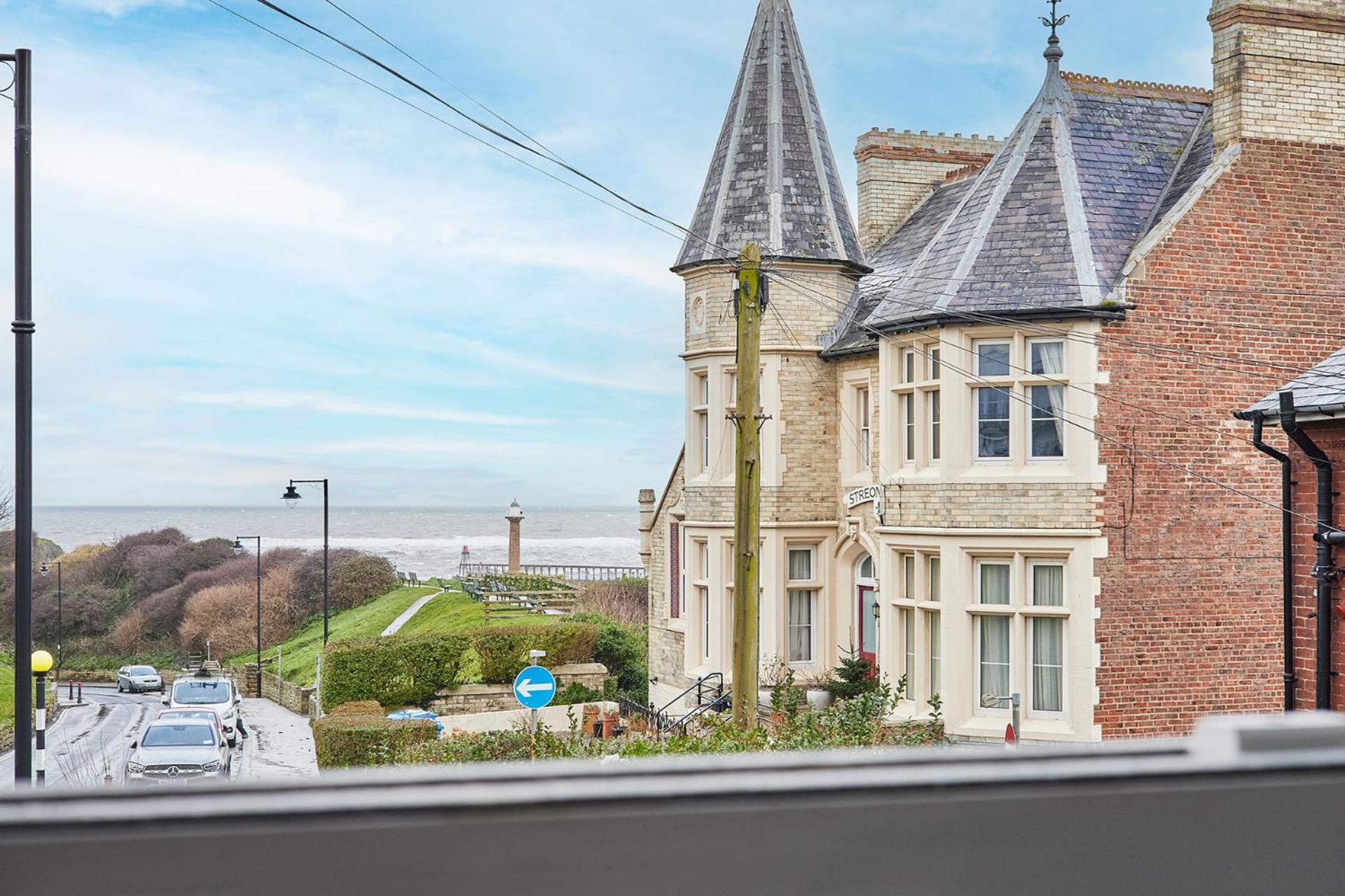 Holiday home Host & - 1 The Mount *